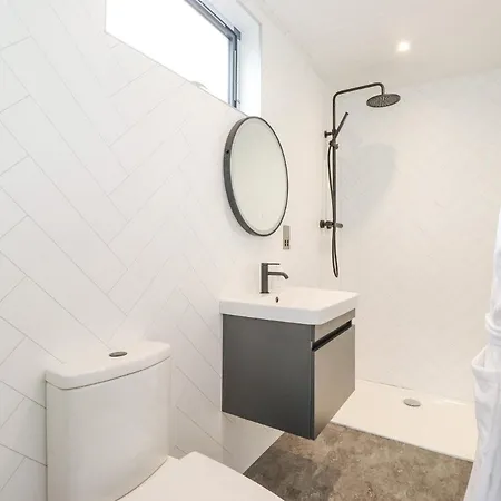 Holiday home Yew Tree Cabin